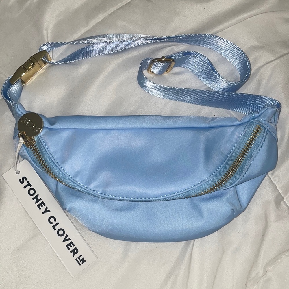 NWT Stoney Clover Lane classic Fanny pack in the color periwinkle 💙